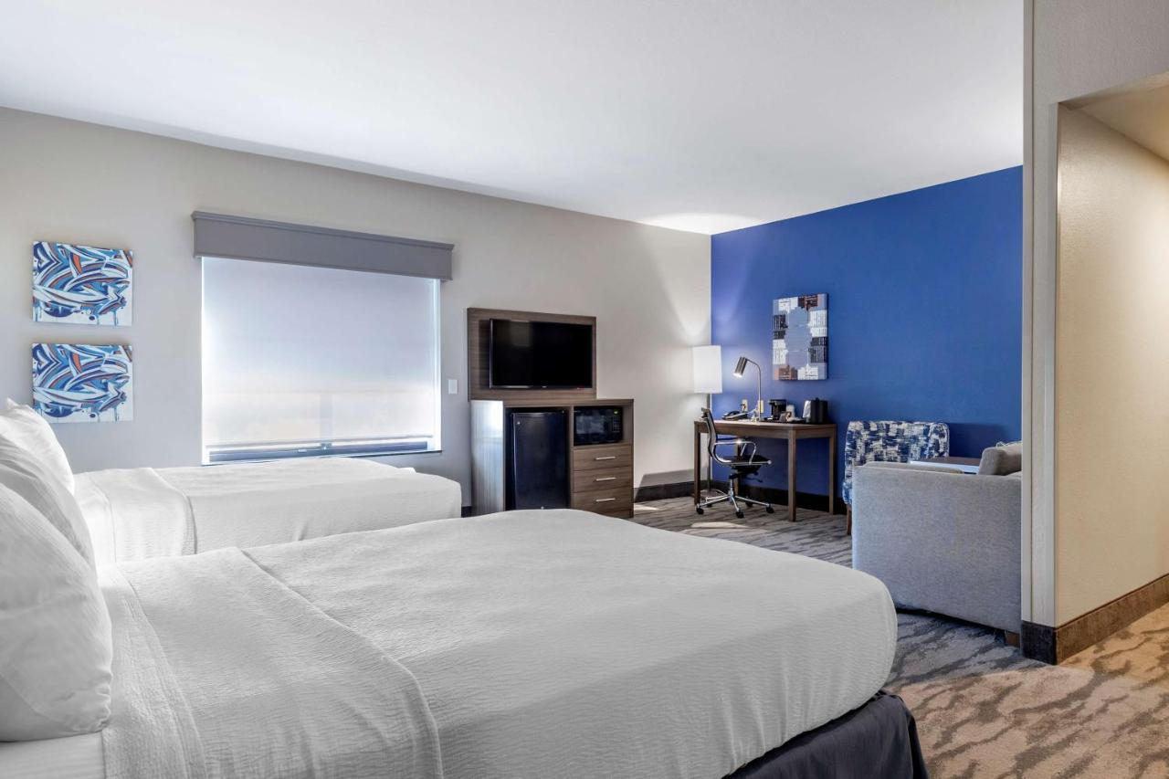 בנטונוויל Best Western Plus Castlerock Inn & Suites מראה חיצוני תמונה